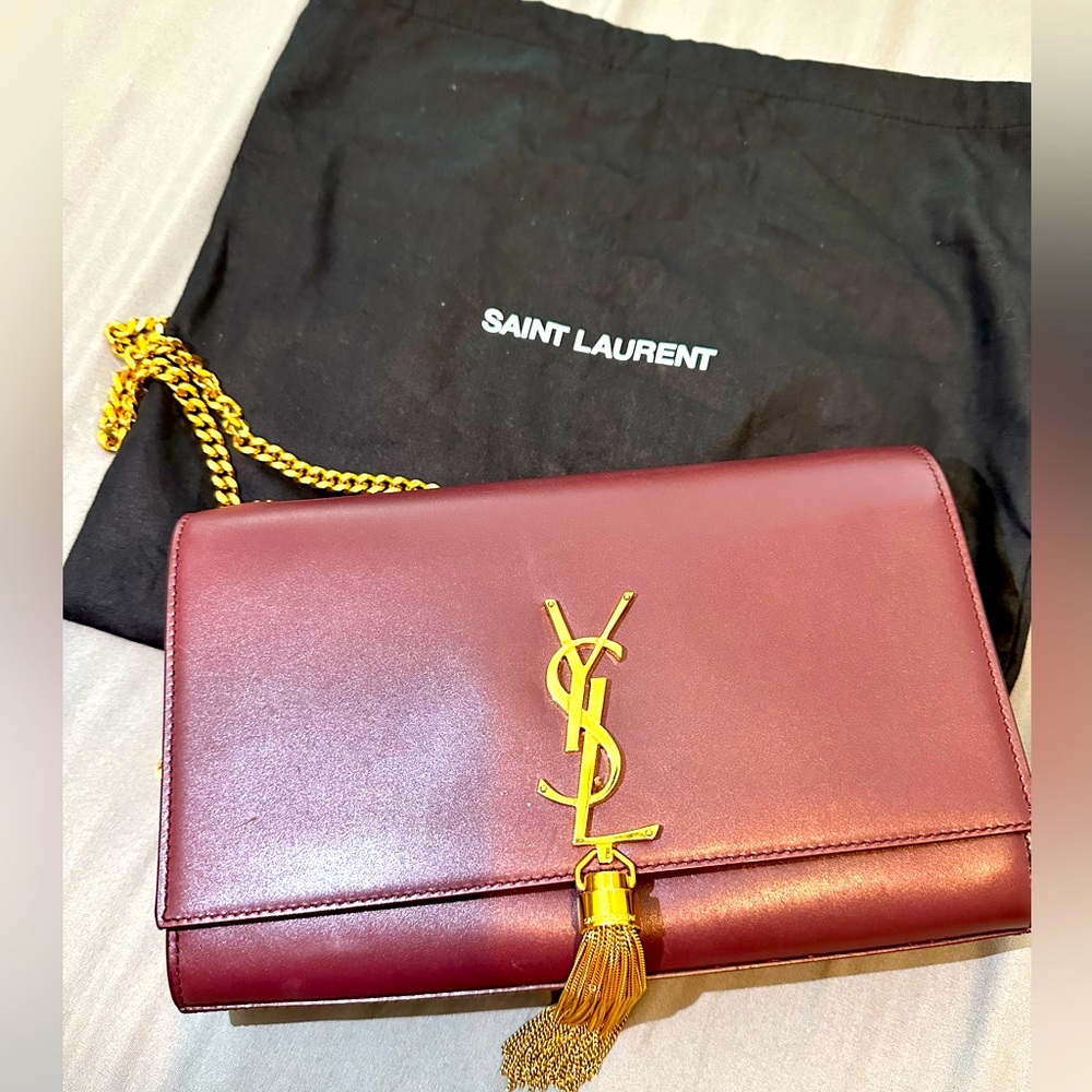 SAINT LAURENT SHOULDER BAG